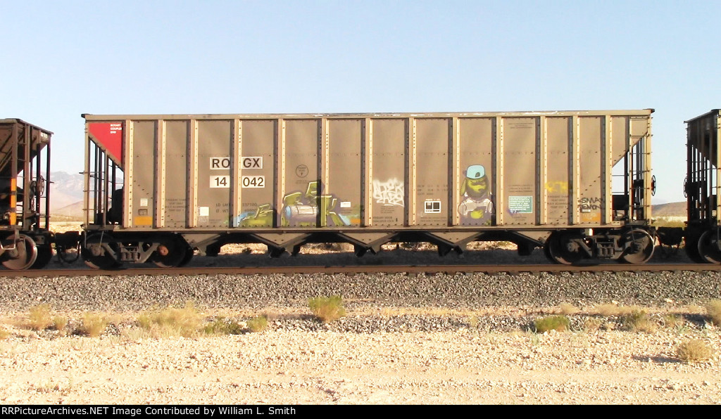 WB Unit Loaded Hooper Frt at Erie NV W-MdTrnSlv-Pshrs -28